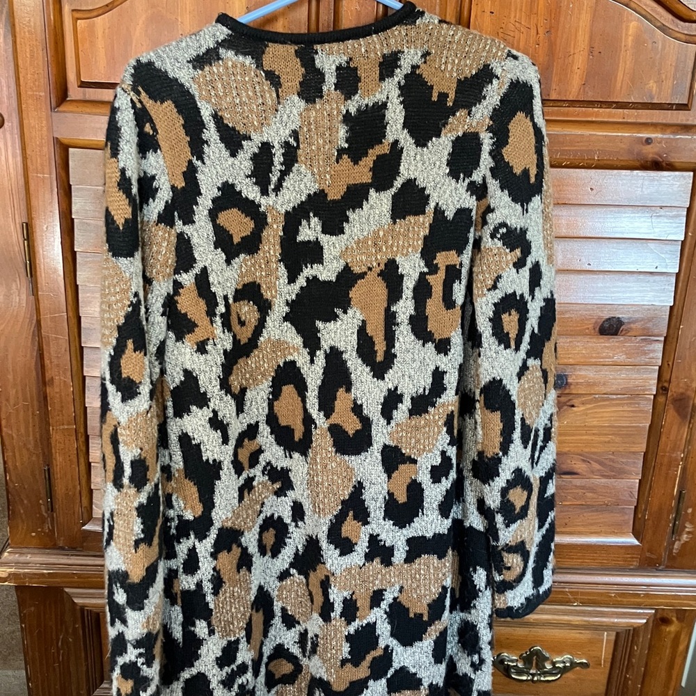 Two Apt. 9 Sweaters - Picture 10 of 12